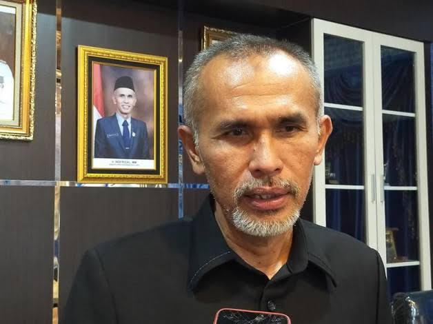 Ketu PHRI Riau, Ir Nofrizal MM (foto/int)